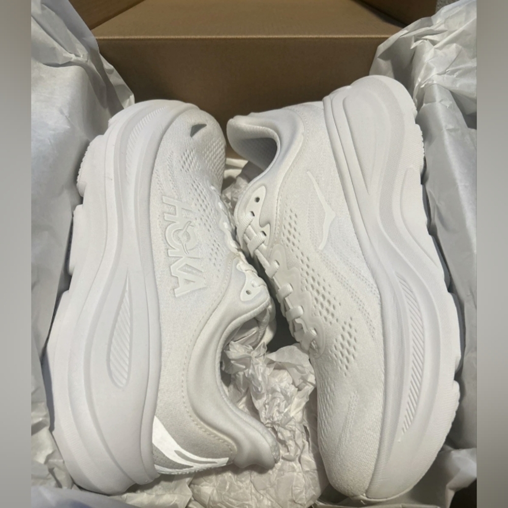 Hoka Bondi One One 9 Triple White ๐ค Women Sneakers HOKA Width B - Picture 3 of 8
